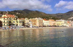 Inaugurazione monumento alla Alassio Marinara