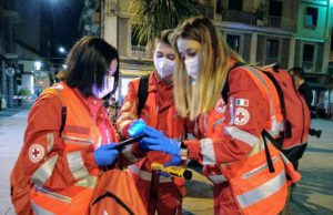 La Spezia, calze della befana targate Croce Rossa