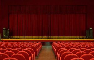 Lunaria, mamme, piccole tragedie minimali