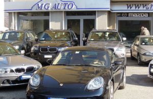 Mg Auto Busalla, la notte scorsa furto da 100mila euro: ladri fuggiti indisturbati