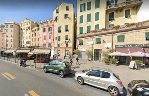 Forzano finestra, entrano in un dehor e consumano droga: cinque denunciati