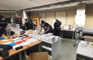 Sequestrati dalla Polizia Locale oltre 4.000 occhiali taroccati