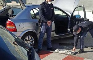 A10, casello Pietra Ligure: sequestro 21 chili di droga. Tre arresti