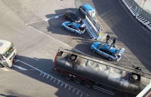 La Stradale di Genova arresta ricercato dal 2013 per gravi reati Controlli della Stradale, sequestri per Irregolarità nel trasporto alimentare