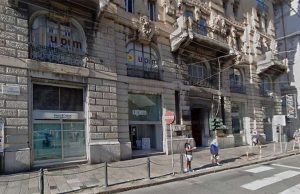 Ecuadoriano ruba 6 cappotti da donna alla Upim: denunciato Ruba all’Upim e scappa: cittadino lo insegue e lo fa arrestare