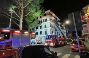 Riva Trigoso e Montoggio, distrutti dal fuoco 2 appartamenti: origine roghi dalle cucine