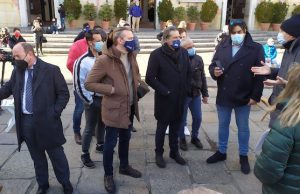 De Ferrari, Lega in piazza con i ristoratori liguri che protestano contro il Governo