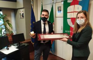 Liguria, Medusei a console Maria Vedrinskaya: qui c’è bisogno del vaccino russo