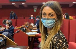 Nuovi disoccupati, quasi tutte donne. Corso: femministe si occupino di battaglie reali