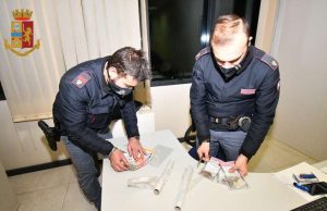 Controlli della Polizia alla Spezia, fermato pusher tunisino con decreto d’espulsione