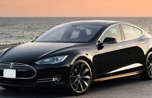 Tesla investe 1,5 miliardi di dollari in Bitcoin: cripto sugli scudi