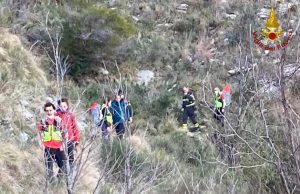 Si perdono sopra Sessarego, rintracciate dai VVF tramite il telefonino