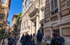 454 assunzioni a tempo indeterminato per Palazzo Tursi Bandiera di Israele esposta a Tursi, Linea Condivisa: Meglio quella della pace