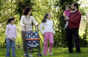 Approvato assegno unico per i figli. Fine bonus e detrazioni