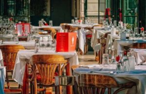 Lettera di un ristoratore: non possiamo accedere al decreto sostegno con una perdita del 28% Le regole sul green pass e le Faq sull’argomento