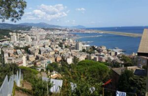 Viale Modugno, Fontana: installati nuovi led ma la strada è più buia di prima