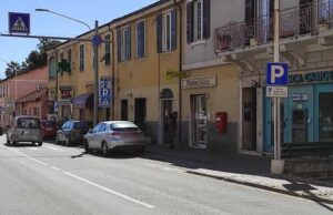 Sosta nel primo tratto di Via Nazionale a Imperia