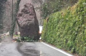 Enorme masso rimosso, Garibaldi (Lega): stamane riapre strada Borzonasca