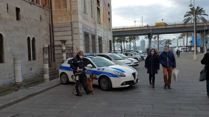 Controlli Covid della Polizia locale a Genova, martedì 15 marzo