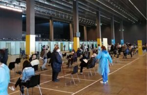 Corte, legittimo obbligo vaccino anti Covid sanitari e over 50