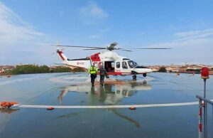 Disperso in mare trovato con l’elicottero della Guardia Costiera di Sarzana Trovato disperso in mare con l’elicottero della Guardia Costiera di Sarzana