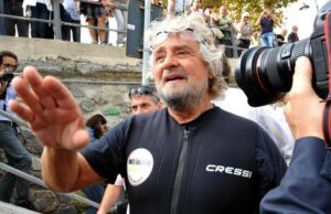 Aggredì giornalista: Beppe Grillo assolto, ma dovrà risarcire danni