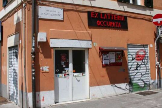 Assalto e danni ai Rolli, anarchici lasciati liberi dal gip. Ma pm: arrestateli. Riesame si riserva