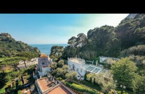 Capri, in vendita la villa di Christian De Sica | Video e Foto