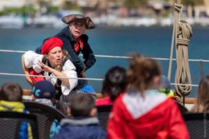 A Portovenere il teatro riparte dal mare