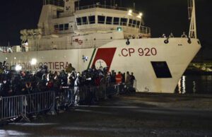 Lega: ora basta porti aperti, complimenti a Salvini prosciolto da accuse insussistenti