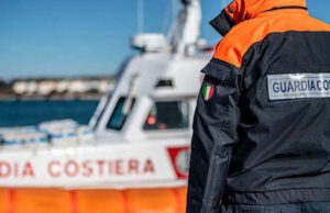 Eurispes, 7 italiani su 10 danno fiducia alla Guardia Costiera