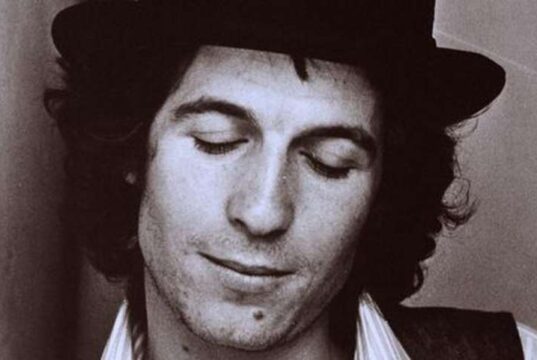 Rino Gaetano, l’addio 40 anni fa: Ma il cielo è sempre più blu