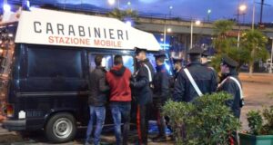 Spaccio a Caricamento, marocchino trovato con panetto di hashish: arrestato