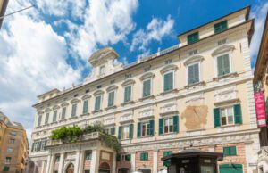 Via Cairoli e piazza della Meridiana pedonali Via Cairoli e piazza della Meridiana pedonali