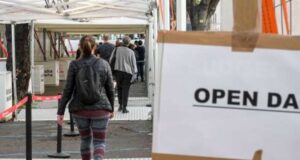 Vaccini, questa sera Open Night in Liguria
