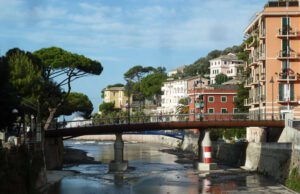 Sversamento liquami a Recco: sindaco ordina intervento urgente tecnici Iren Interventi di pulizia e prevenzione nel torrente Recco.