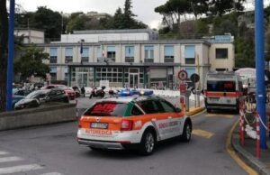 Automediche 118 area metropolitana genovese s. martino ambulanze pronto soccorso generica