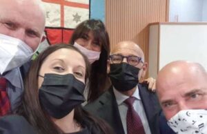 Covid, FdI: favorevoli al vaccino, ma non al Green pass obbligatorio