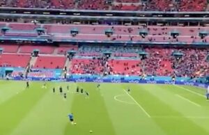 Gli Azzurri a Wembley si scaldano con le note di Raffaella Carrà