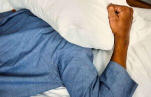 Come riposare di notte quando fa molto caldo