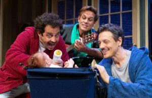 A Borgio Verezzi, Tre uomini e una culla