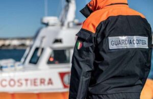 Non riesce a rientrare a riva, donna salvata da Guardia Costiera e VVF Guardia costiera, intenso lavoro per il weekend di Ferragosto in Liguria