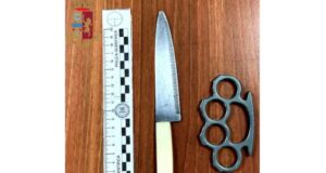 Italiana trovata con coltello e tirapugni: denunciata a Principe