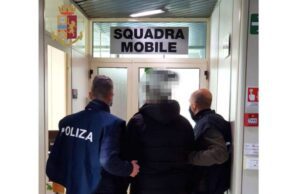 Rapina alla macelleria Dalf di Certosa: arrestati genovesi di 35 e 48 anni polizia arresto generica squadra mobile