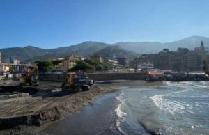 Recco, avviati i lavori per fermare l’erosione del litorale
