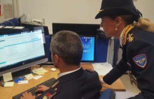 Minacce a Toti, l’operazione Web Haters: arrestato torinese