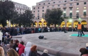 No Green pass in piazza della Vittoria a Genova