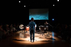 Spettacolo multidisciplinare al Teatro Ivo Chiesa