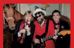 EXTRALISCIO Il 15 in tour all’Istituto Italiano di Cultura di PARIGI EXTRALISCIO Il 15 in tour all’Istituto Italiano di Cultura di PARIGI