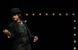 In scena a Genova Giuliana Musso In scena a Genova Giuliana Musso